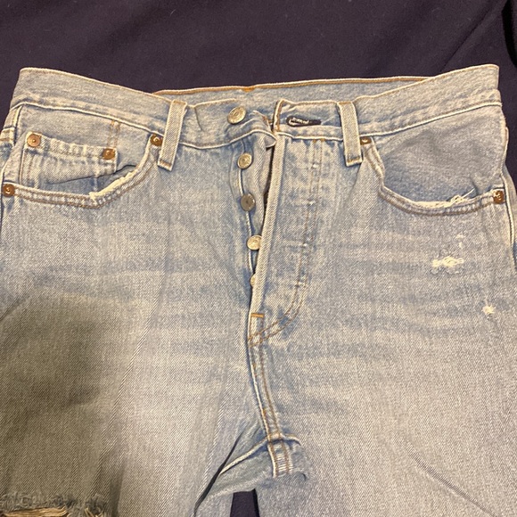Women’s Levi 501 jeans - Picture 2 of 4